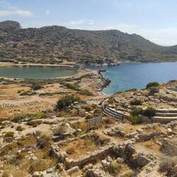 Vue sur le port antique de Cnide