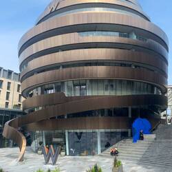 Ribbon Bldg/ W hotel