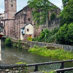 Notre Dame du Bout de Pont in SJPDP