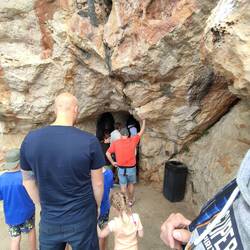 Eingang zur Höhle