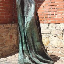 Das traurige Mädchen- eine Rigaer Liebesgeschichte mit tragischem Ende