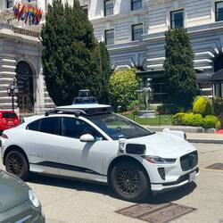 Die fahren ohne Fahrer 😳