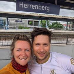 Ungeplant heute doch in Radklamotten und "Einfahren" nach Herrenberg zur S-Bahn 🚴‍♀️