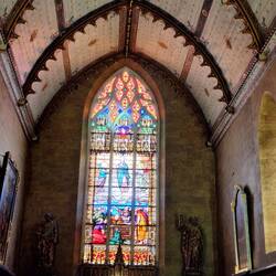 die alten Fenster sind noch erhalten, tolle Decken