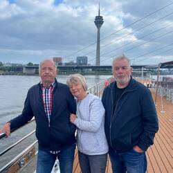 Der Nichtschwimmer hält schon einmal die Luft an 😉