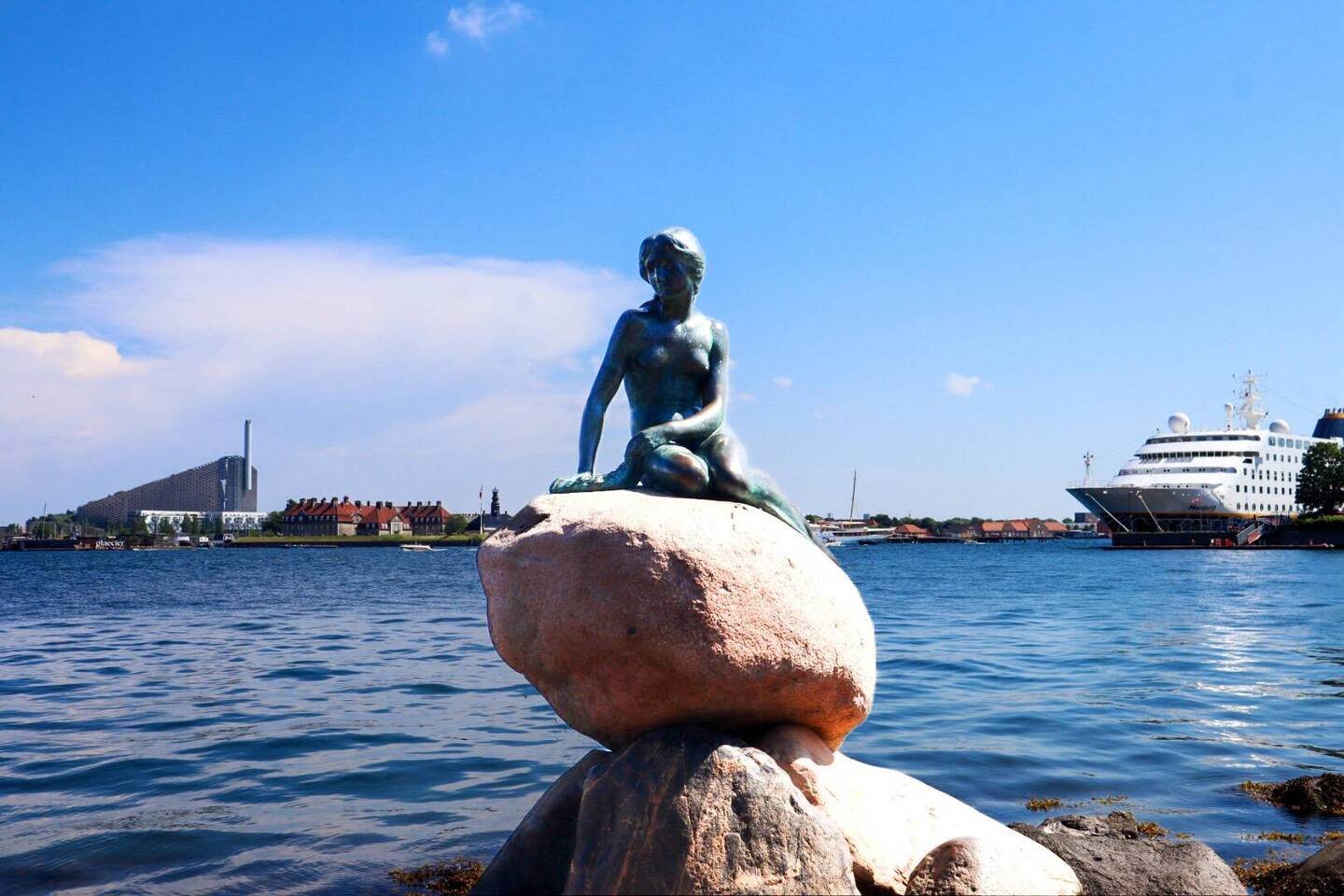 Die Statue der kleinen Meerjungfrau 🧜‍♀️