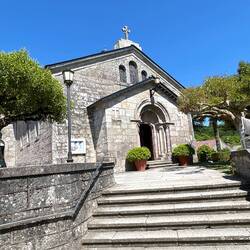 I stay next to this church... and the bell rings every 30 minutes!