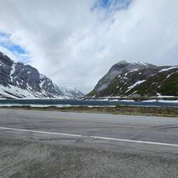 Schnee, kalt & windig