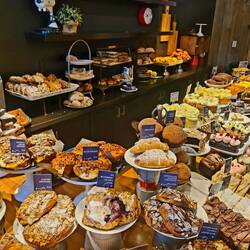 purebread bakery & coffee