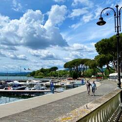 Nette Promenade - keine Touristen