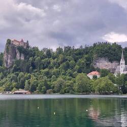 Bljeski Castle and Chapel