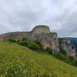 Ur noch diese "Aussenmauer" ist erhalten