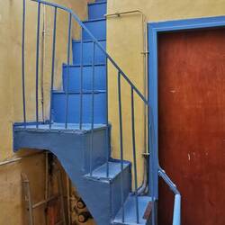 Die Treppe zur Dachterrasse ist genauso abenteuerlich...