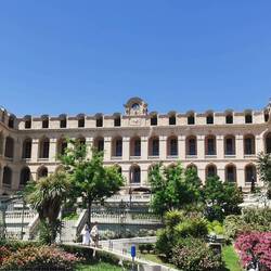 Früher ein Krankenhaus, jetzt ein 4 Sterne Hotel...