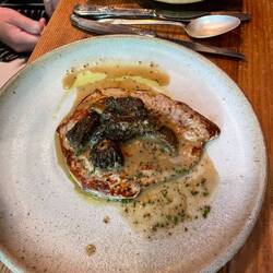 Veal with sherry sauce and morels