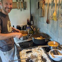 Teaching Kaspar the ways of the Biriyani