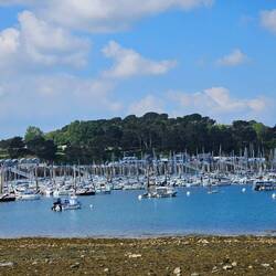 Campingplatz oberhalb des Jachthafens