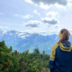 ..auf die Nordseite des Toten Gebirges auf.