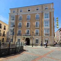 My accom - Hotel Nortes & Londres