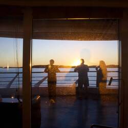 Clear skies and beautiful sunsets. Drinks and a great view from the observation deck on Level 7.