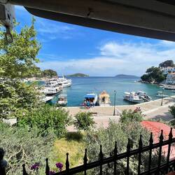 Sicht auf Old Port Skiathos