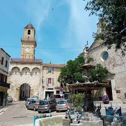 Vauvert's lovely town square