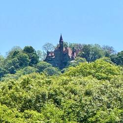 Castle Rock 1881. Said to have inspired Wizard of Oz. Pic from pretty far away