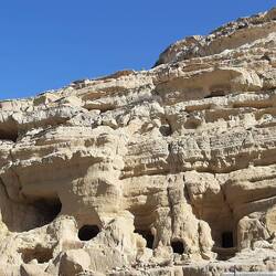 Matala tomb caves