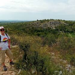 Atop the mountain en route to Saturargues, whether I like it or not