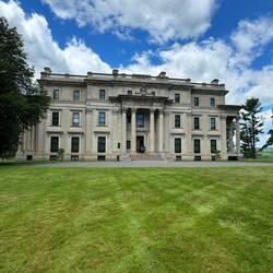 Vanderbilt Mansion