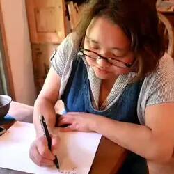 Es gibt in Japan drei verschiedene Schriften und 70 000 Schriftzeichen. Faszinierend!