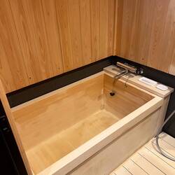 Cedar tub in Ryokan