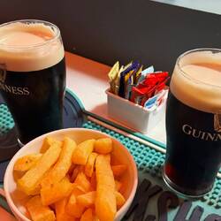 Pommes mit Guinness