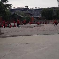 Die Schüler des Shaolin Klosters nach Feierabend;)