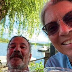 So hard to selfie with the boat in the pic.