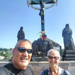 Religious statues are found all along Georges Bridge