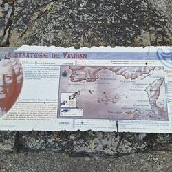 Informationen über Vauban's Festungsanlagen in der Bucht von Brest