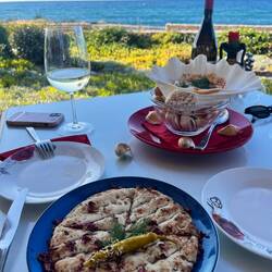 Shrimps mit Pitabrot, anschließend Moussaka