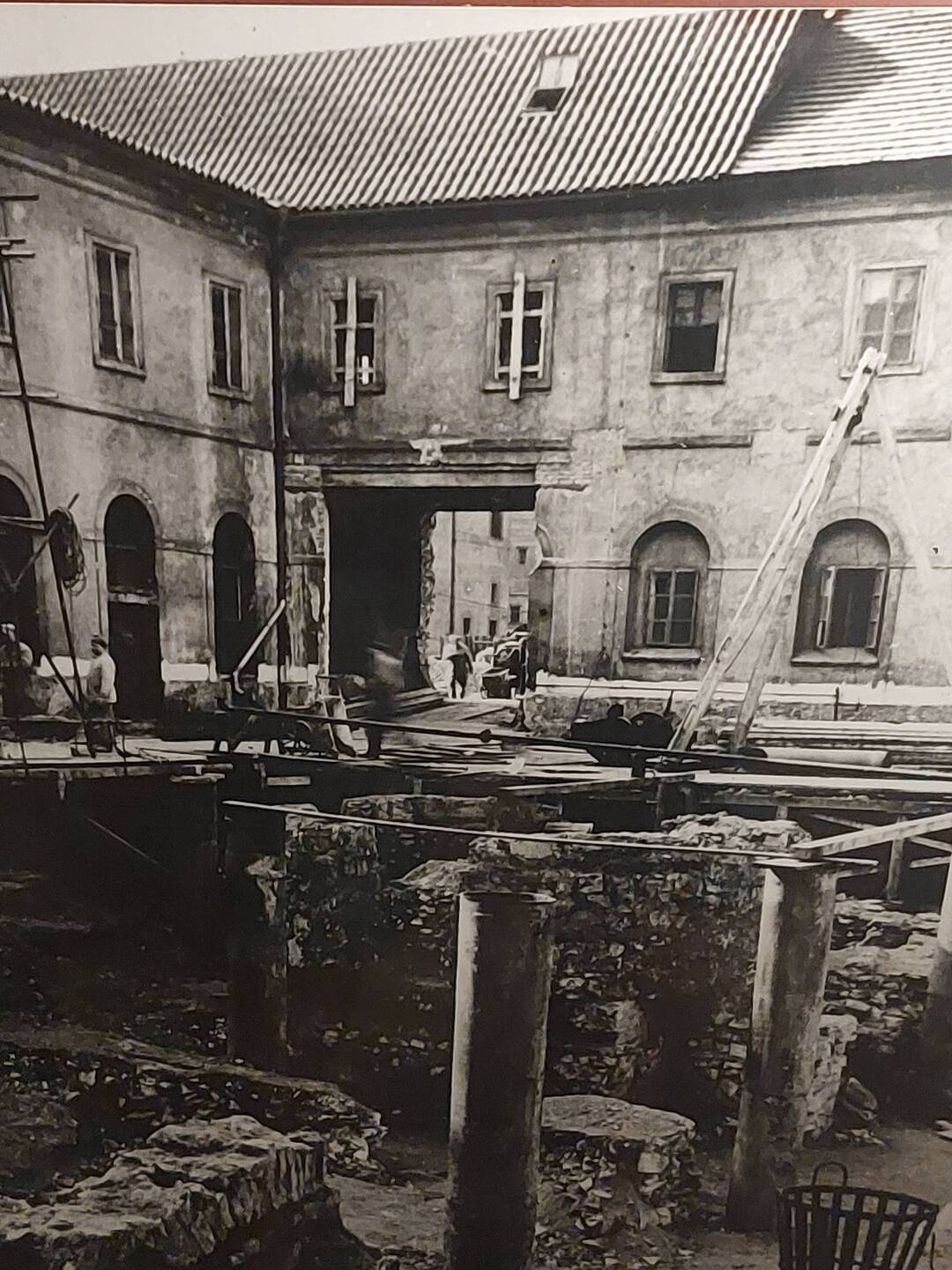 The ruins of the Castle as a result of bombings in WWII