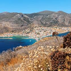 Vue sur Gefyra à partir du sommet de la citadelle.
