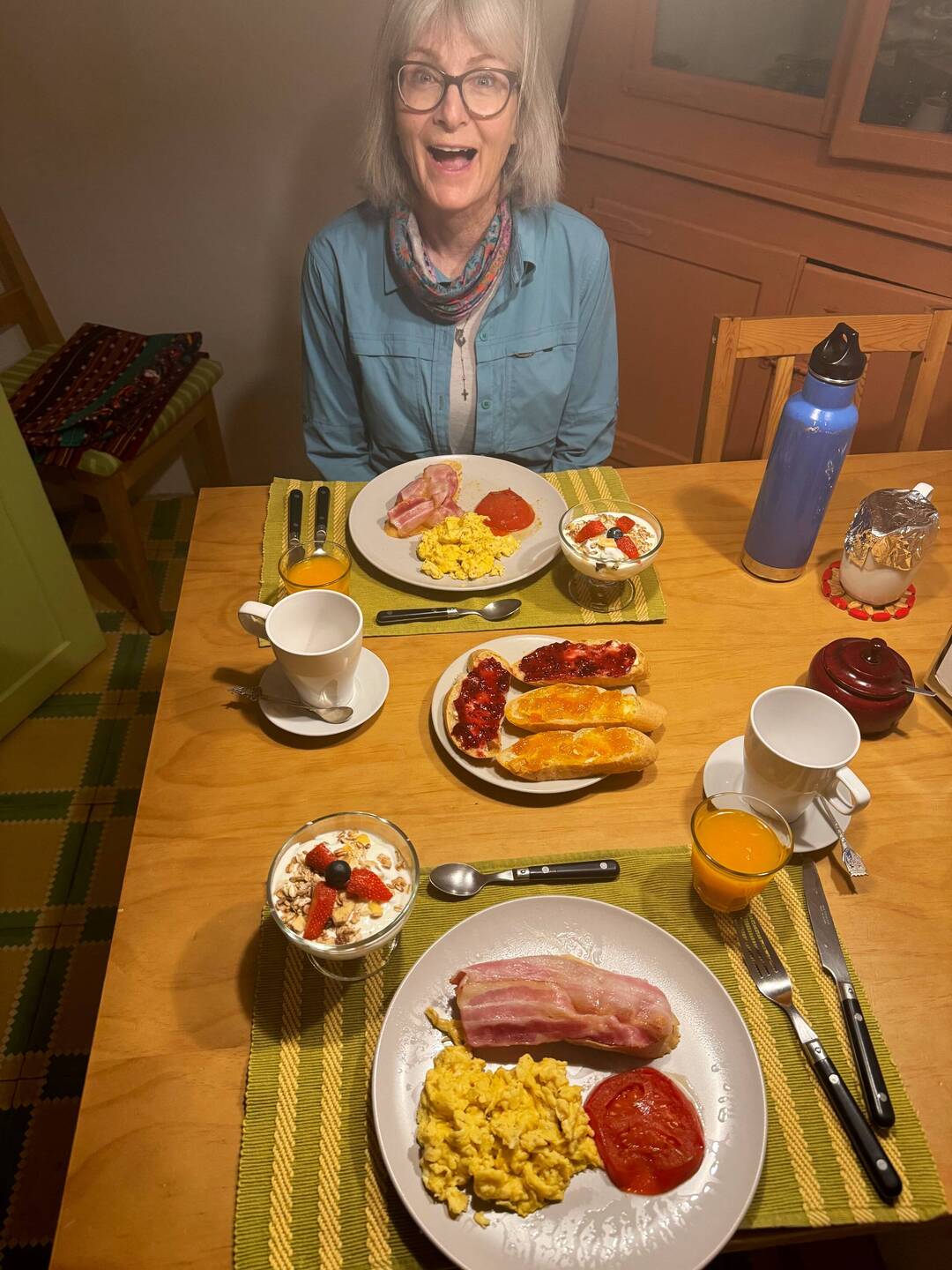 Amazing breakfast prepared by our wonderful host in Belarado