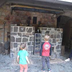 Schmelzofen (Nachbau)