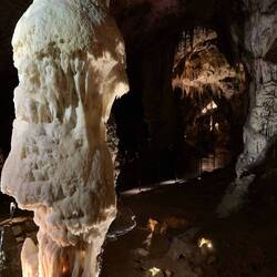 Das Wahrzeichen der Höhle: der Diamant