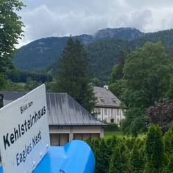 … irgendwo da oben ist das Kehlsteinhaus …