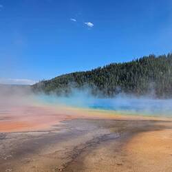 Midway Geyser Basin