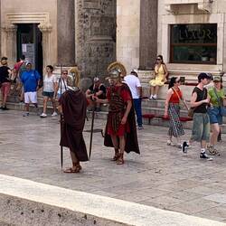 Keeping tourists happy with gladiators