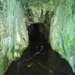 Blick ins Innere der Brücke