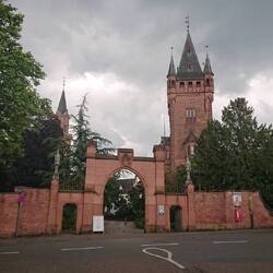 The Rathouse (town hall) gate, there was a wedding taking place.