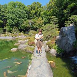 Am Ende kommen wir noch in einen japanischen Garten mit schönen Kois!