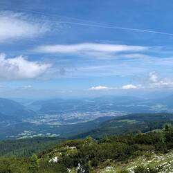 Blick auf Villach, die Drau, den Ossiacher und den Wörthersee